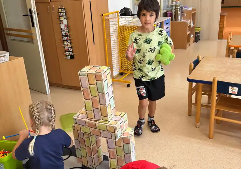 33