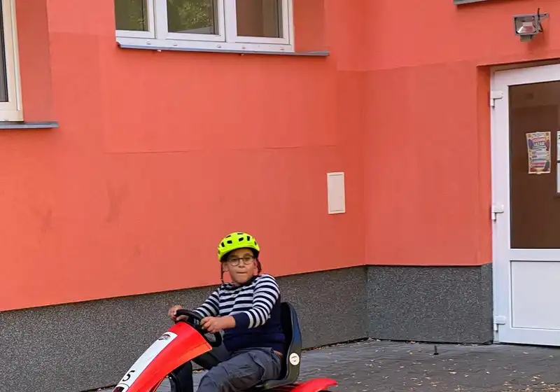 32